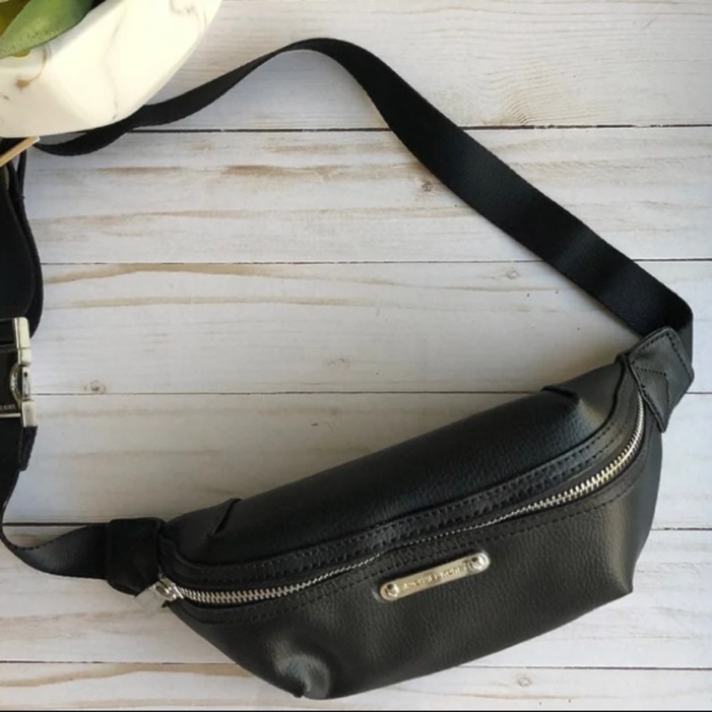 Michael Kors Leather Fanny pack
